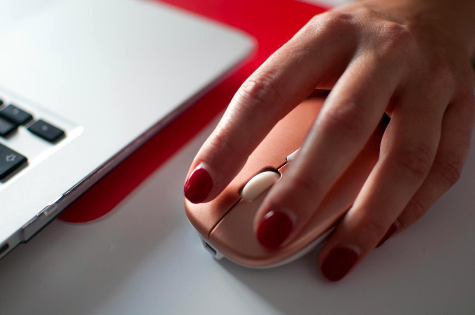Atelier de soin des ongles professionnel